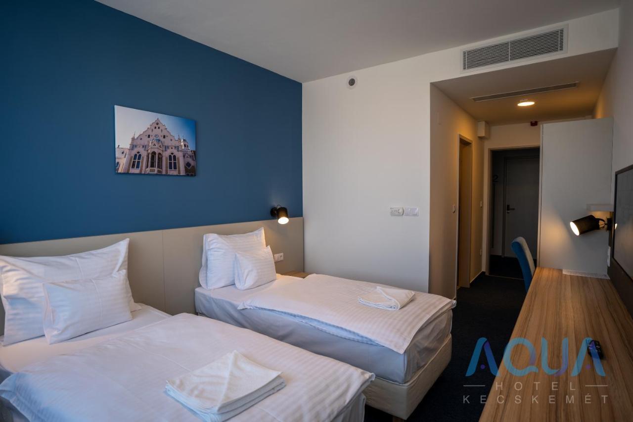 Aqua Hotel Kecskemét Esterno foto