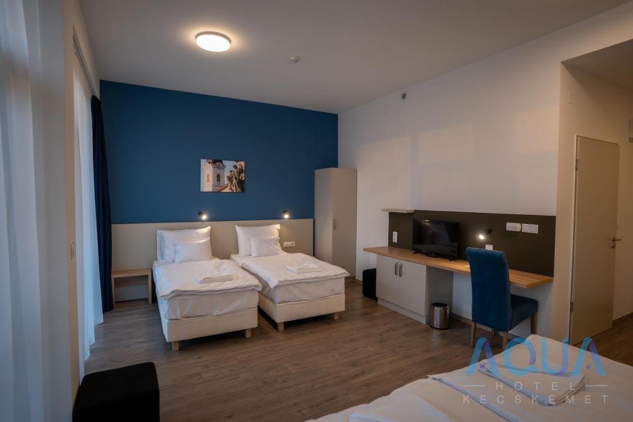 Aqua Hotel Kecskemét Esterno foto