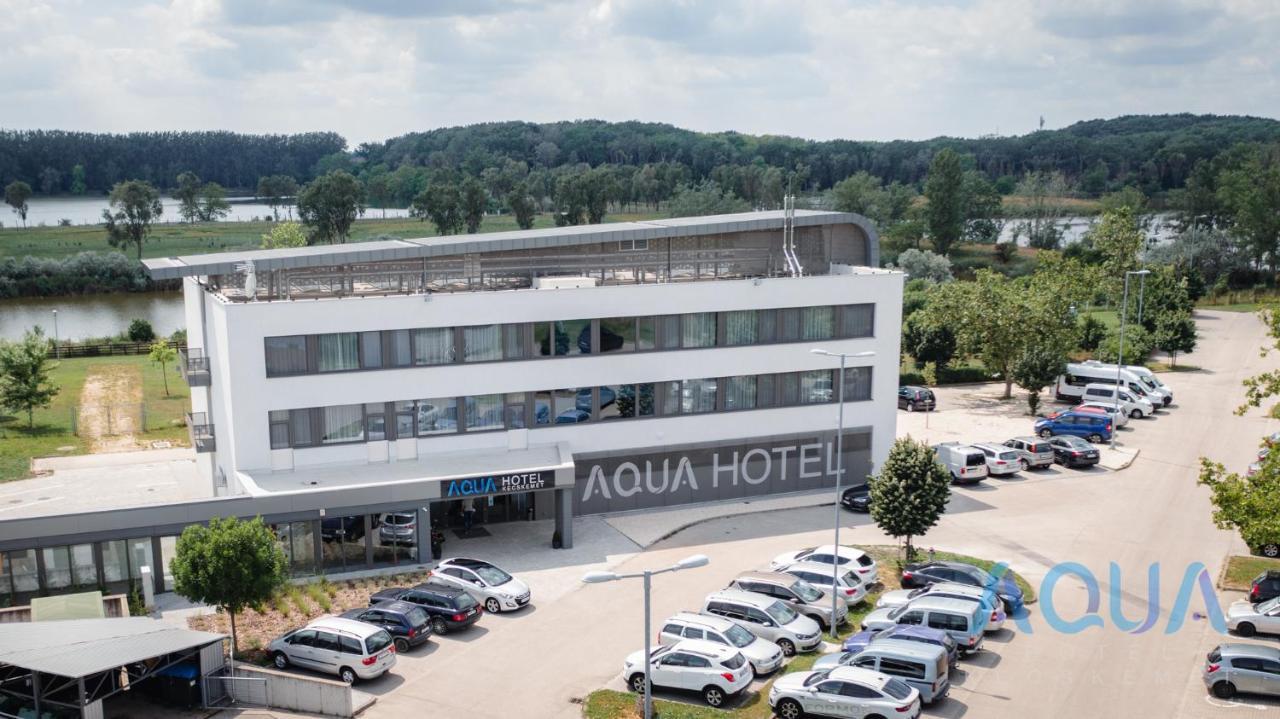 Aqua Hotel Kecskemét Esterno foto